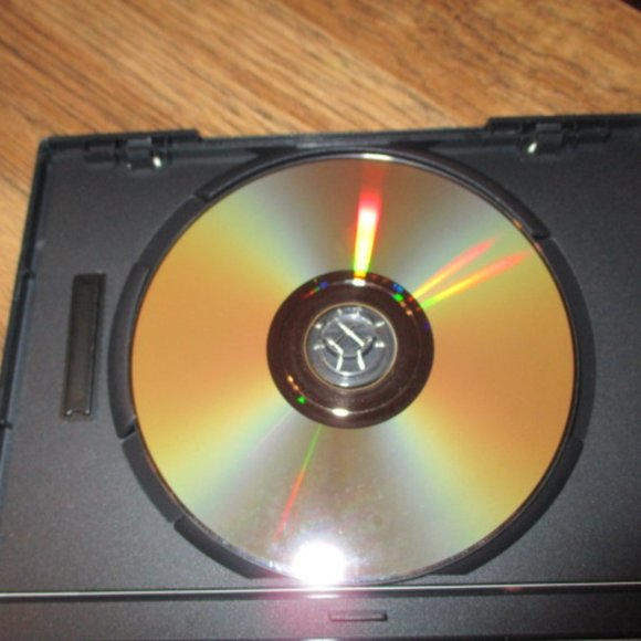 Bundle 3 for $15 - DVD - The Men Who Stare At Goats  Movie - Picture 3 of 4